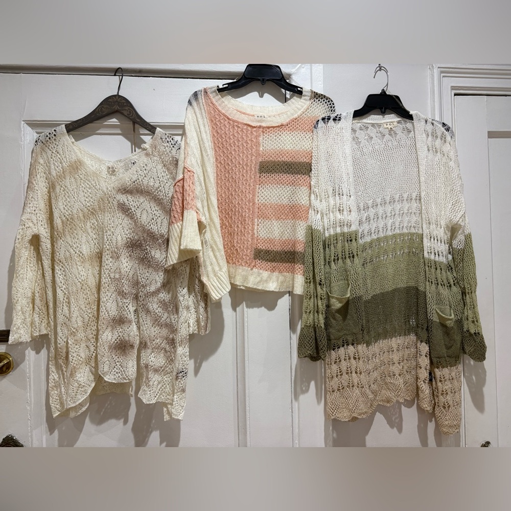 BUNDLE OF POL Women's Multicolor Knit Sweater Set